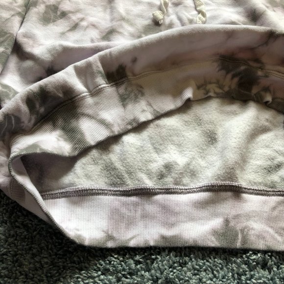 Forever 21 tie dye hoodie - Picture 3 of 4